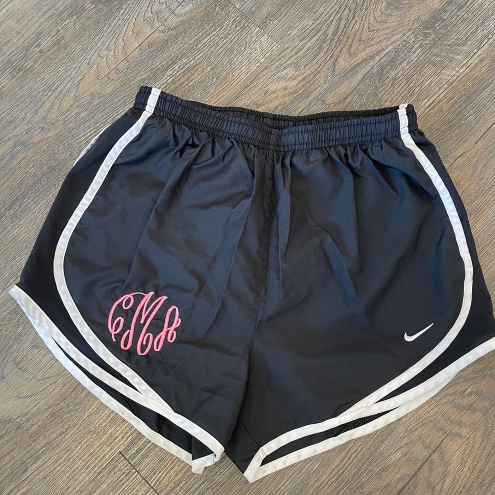 Women’s Nike Shorts Size Small